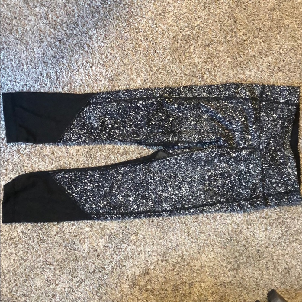 Lulu lemon size 4 leggings